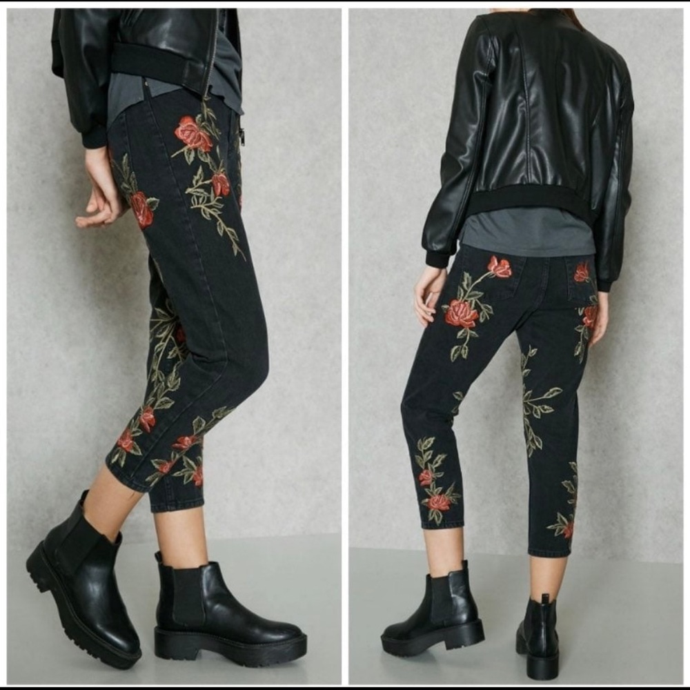 TopShop Moto MOM Floral Embroidered Black Jeans